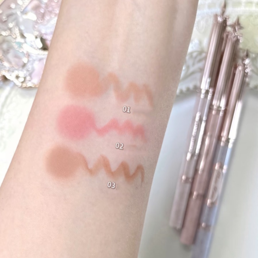 Matte Velvet Lip Tint Long Lasting - قلم تحديد الشفاه من فلاور نوز