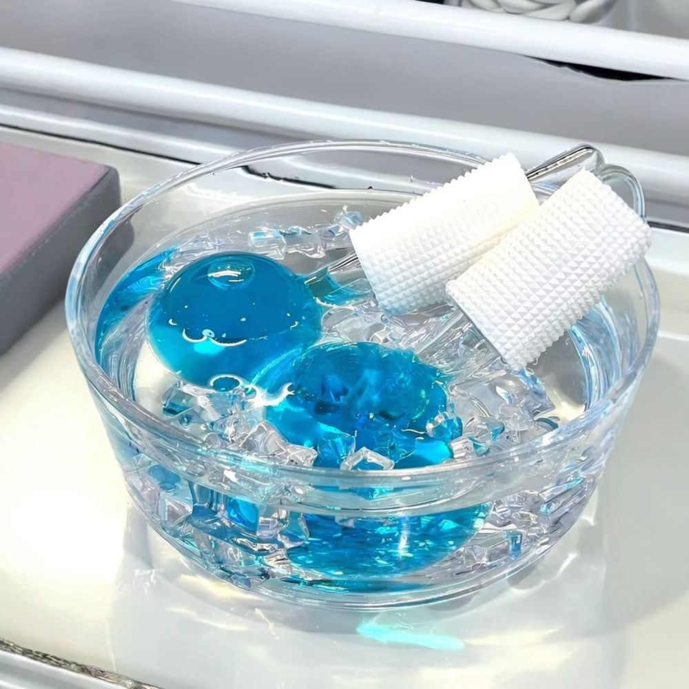 كرات تبريد لتدليك الوجه، أسطوا - مراجعة Face Ice Roller Puffiness وسعره